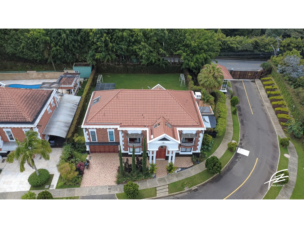 CASA EN VENTA EN EL POBLADO, MEDELLIN ANTIOQUIA — foto 4
