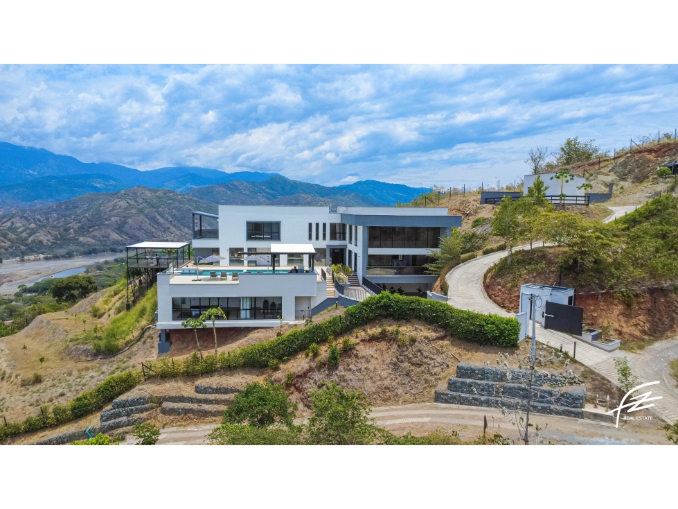 VENTA FINCA DE LUJO EN SANTA FE DE ANQTIOQUIA — foto 3