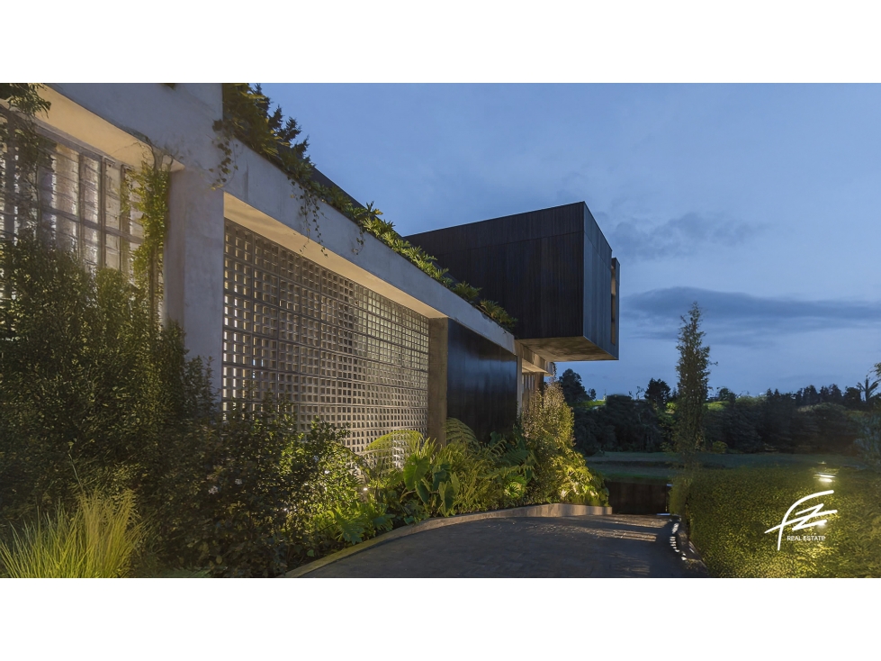 CASA EN VENTA EN EL ALTO DE LAS PALMAS, MEDELLÍN — foto 3