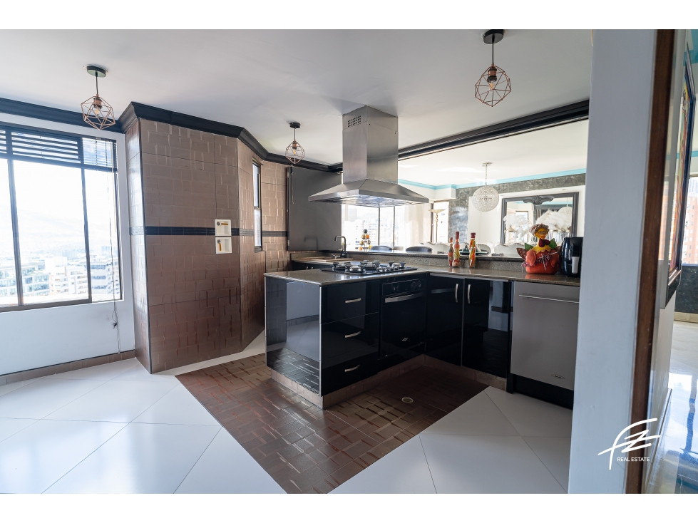 PENTHOUSE DUPLEX EN VENTA EN EL POBLADO, MEDELLÍN — foto 4