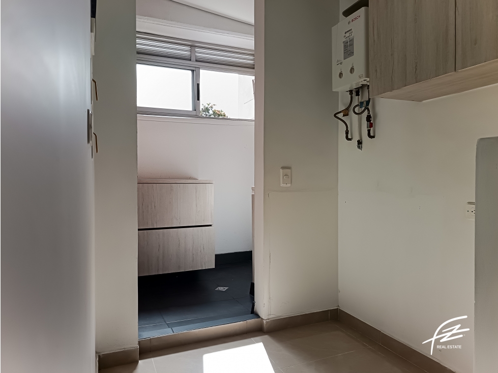 APARTAMENTO EN VENTA EN EL POBLADO, MEDELLÍN — foto 6