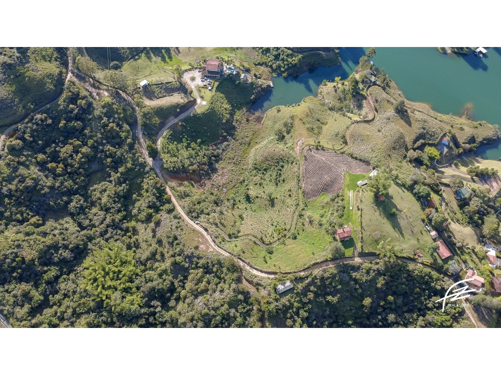 LOTE EN VENTA EN GUATAPÉ, ANTIOQUIA — foto 6
