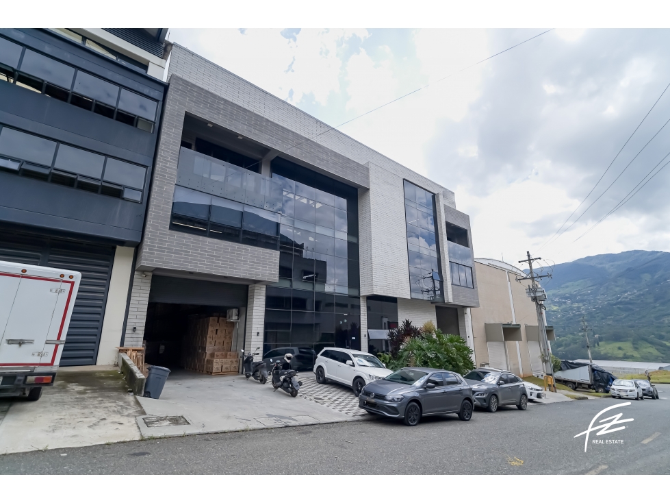 BODEGA EN VENTA EN COPACABANA, ANTIOQUIA - 6