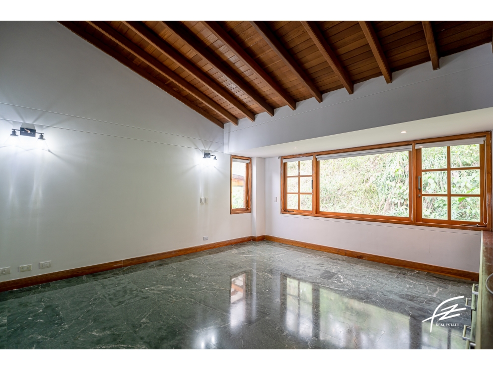 CASA EN VENTA EN LA CALERA, POBLADO MEDELLÍN — foto 6