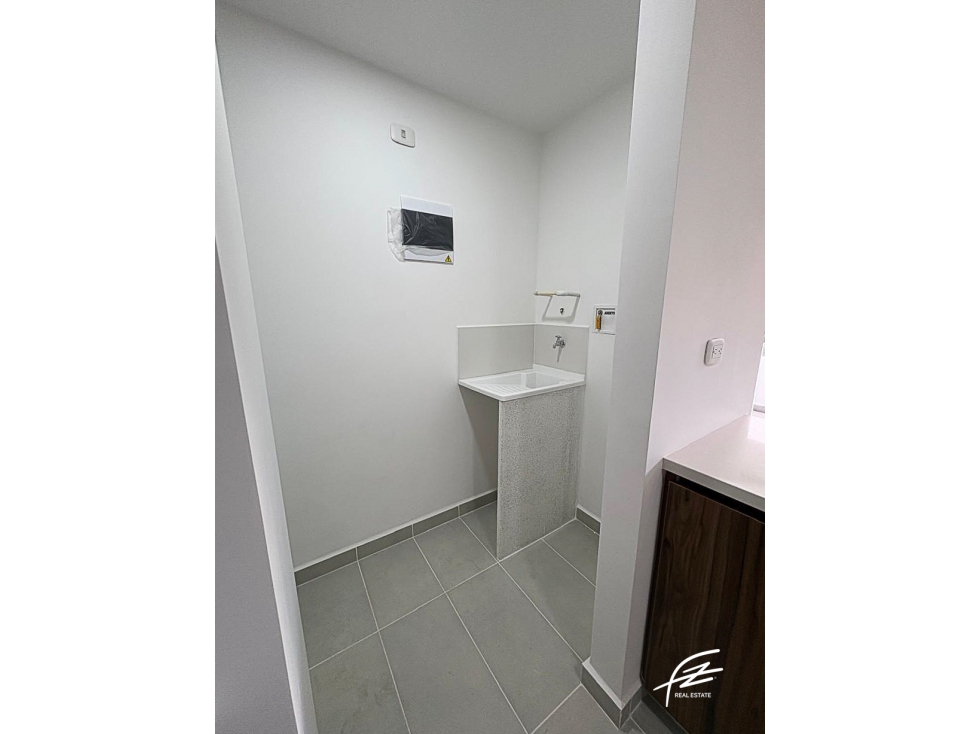 APARTAMENTO EN VENTA EN SABANETA, ANTIOQUIA — foto 6