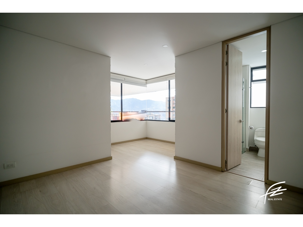 APARTAMENTO EN VENTA EN LA LOMA DE LAS BRUJAS, ENVIGADO — foto 6