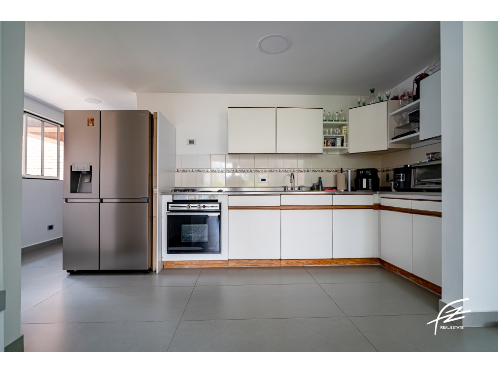 APARTAMENTO EN VENTA MILLA DE ORO EL POBLADO, MEDELLIN — foto 6