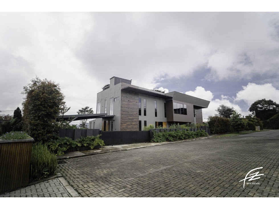 CASA EN VENTA EN EL ALTO DE LAS PALMAS, MEDELLÍN — foto 3