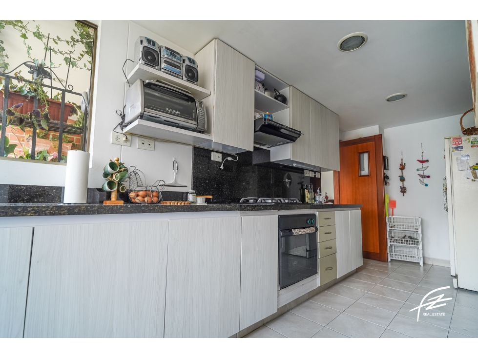 APARTAMENTO EN VENTA EN LOS BALSOS, MEDELLÍN — foto 6