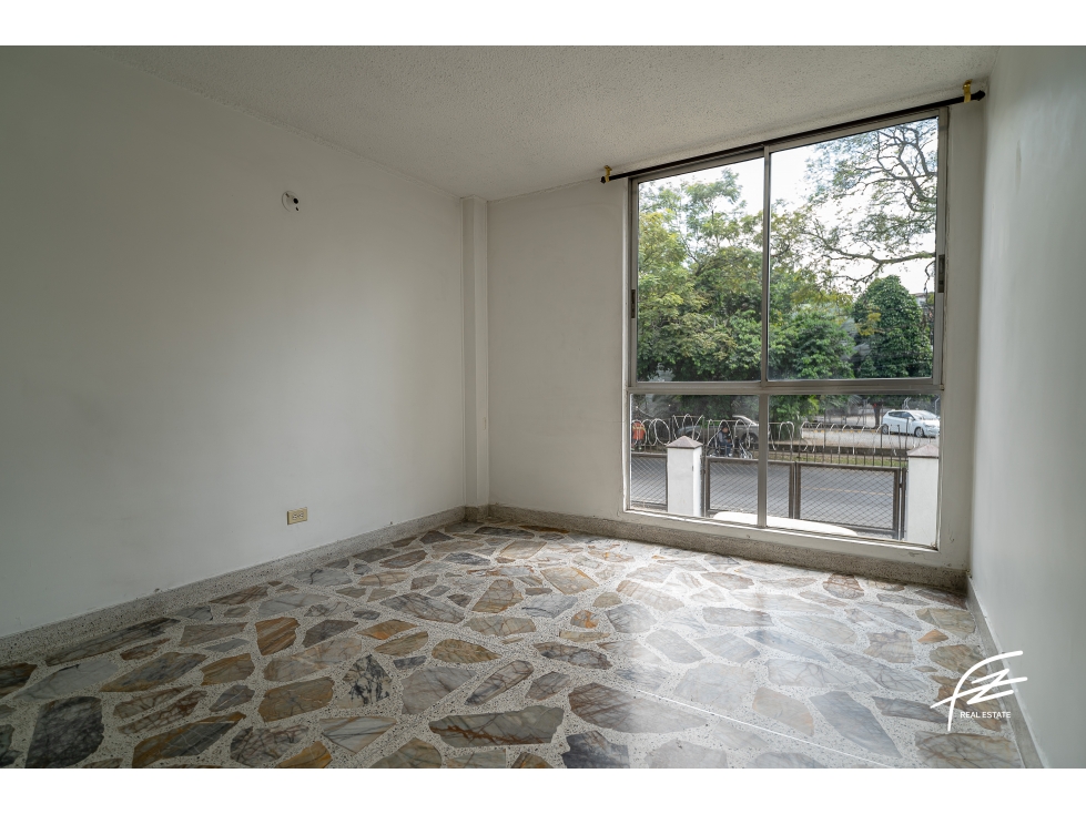 APARTAMENTO EN VENTA EN EL POBLADO, MEDELLÍN — foto 2