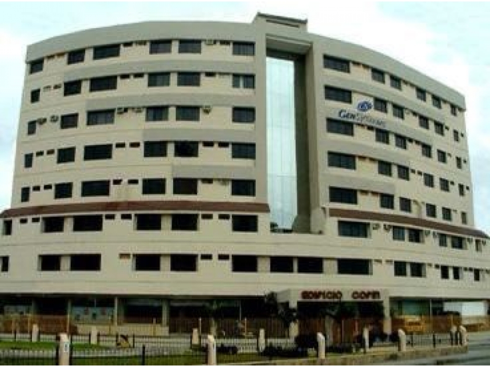 Local comercial en Avenida Francisco de Orellana norte de Guayaquil - 5
