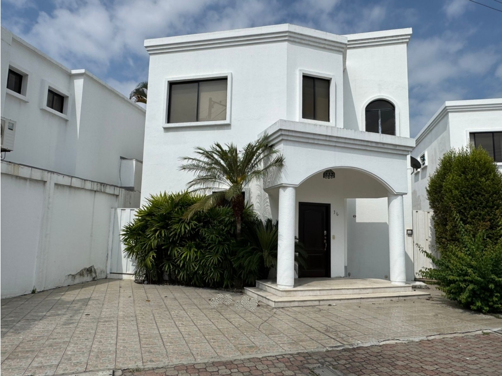 Vendo casa en Urb. Bouganville sector UEES Samborondon - 1
