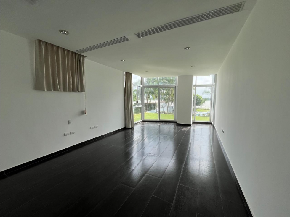 Vendo apartamento planta baja en Guayaquil Tenis Samborondon - 3