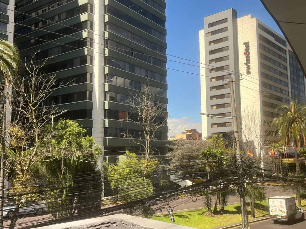 Vendo propiedad comercial en la avenida 12 de octubre en Quito — foto 5
