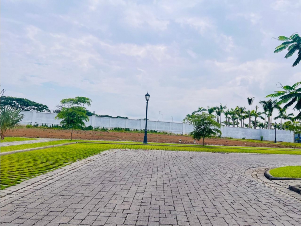 Vendo terreno residencial en Aires Norte Samborondon - 4