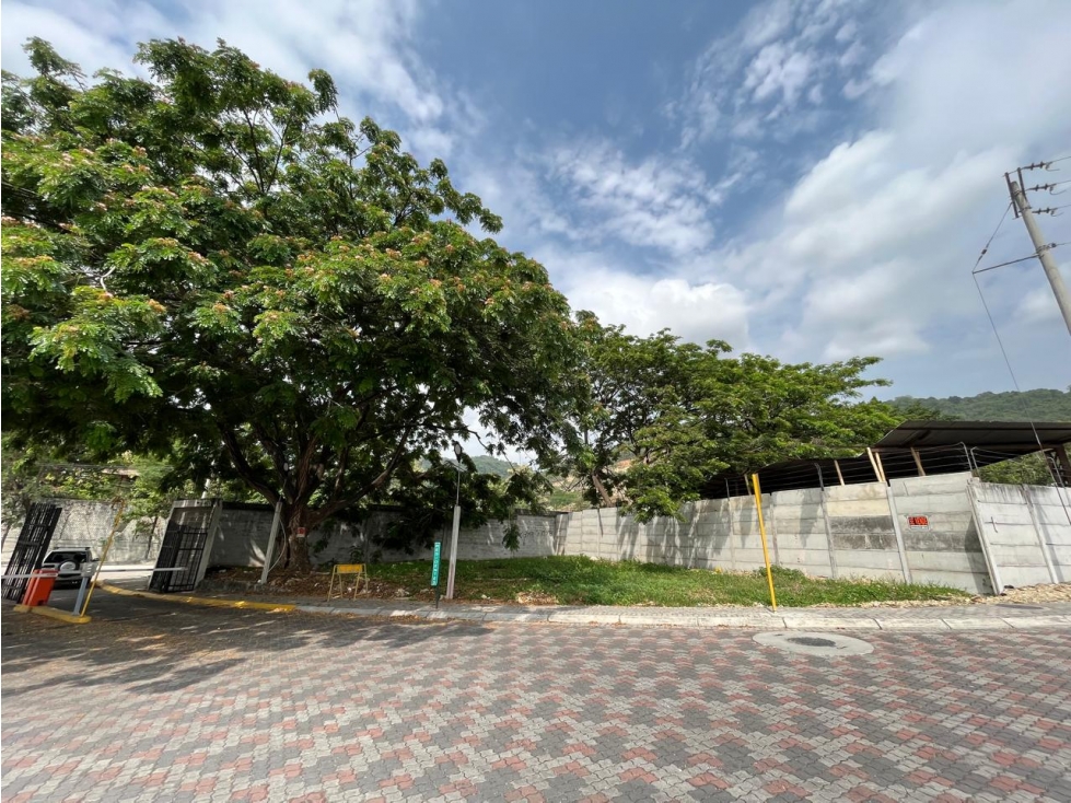 Terrenos de venta en via a la costa Portal al sol Guayaquil