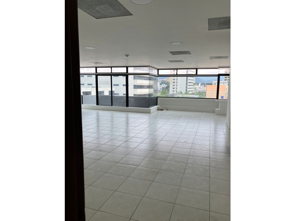 Alquilo oficina comercial en torres del norte Guayaquil - 6