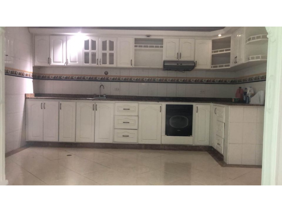 Venta casa 360mtr2 Santa Anita, Oeste de Cali, 12337-1 — foto 2