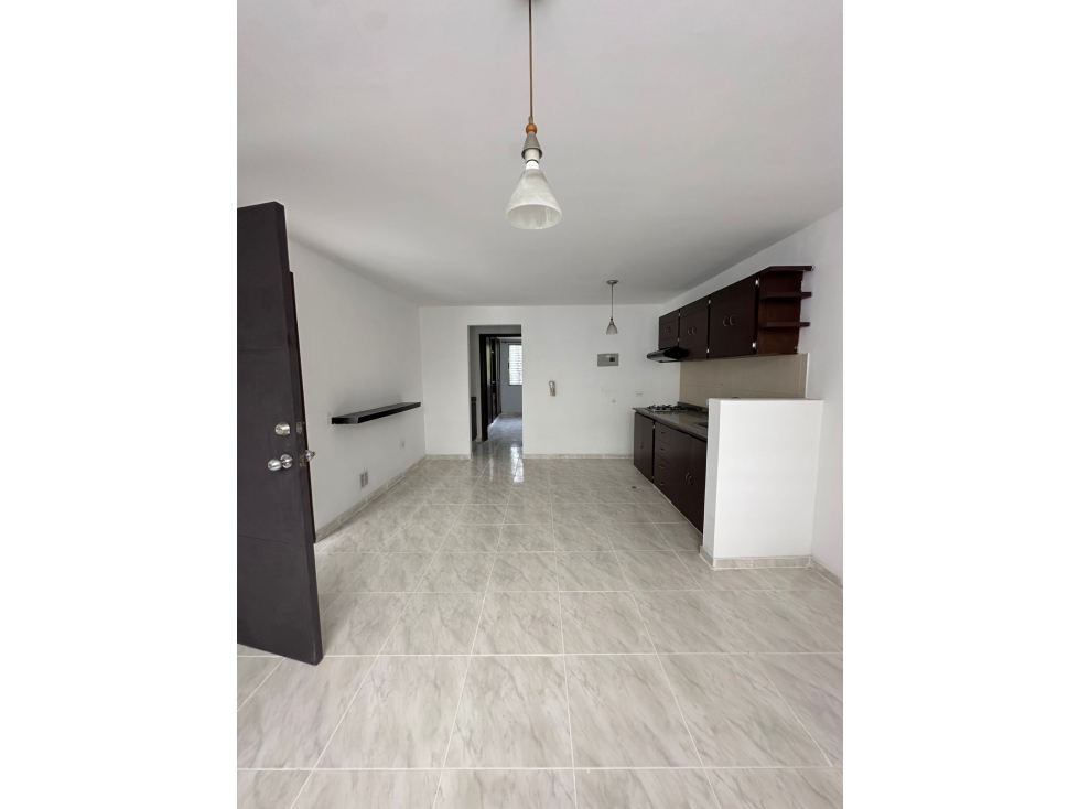 Venta Casa 253mts2 en Vipasa, Norte de Cali, 14910-1