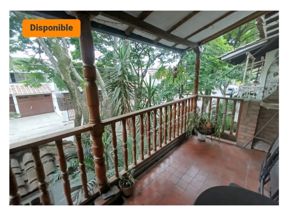 Venta Casa 295mts2 en Prados del Norte, Norte de Cali 14793-1