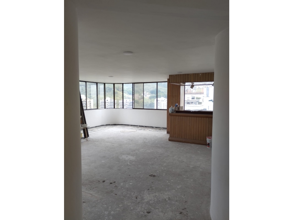 Venta Apartamento 280Mt2 en Santa Teresita, Oeste Cali, 8631-1
