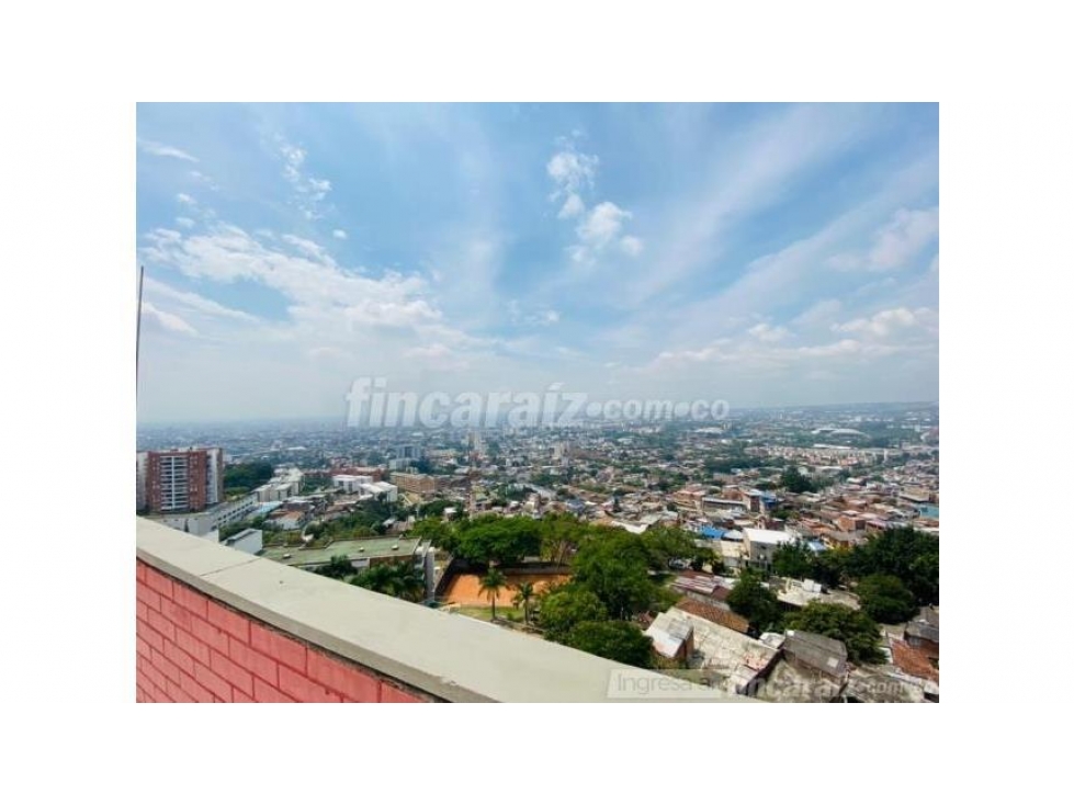 Venta de Duplex de 220mt2 en los Cristales, Oeste de Cali. 6243-1