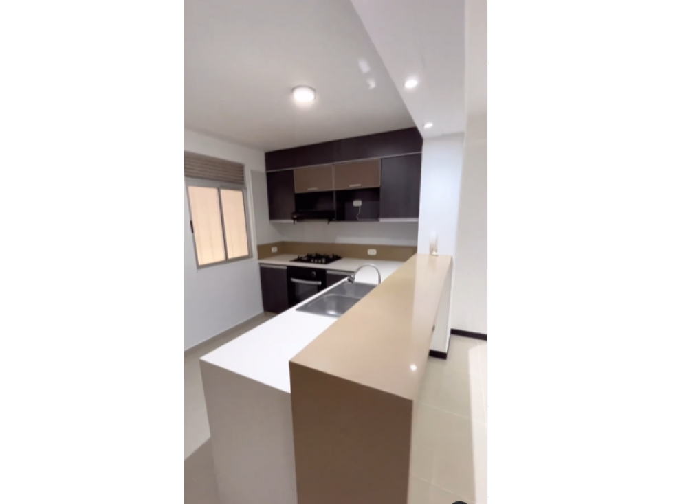 Venta Apartamento de 100mts2 en Bochalema, Sur de Cali 10464-1 — foto 2
