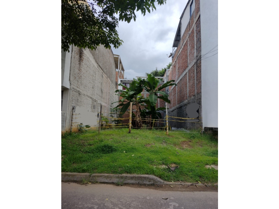 Venta Lote de 184Mt2 en La Hacienda, Sur de Cali 7404-1 — foto 2