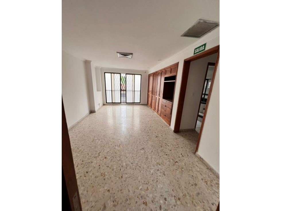 Venta Casa 320Mt2 en Camino Real, Sur de Cali. 8424-1