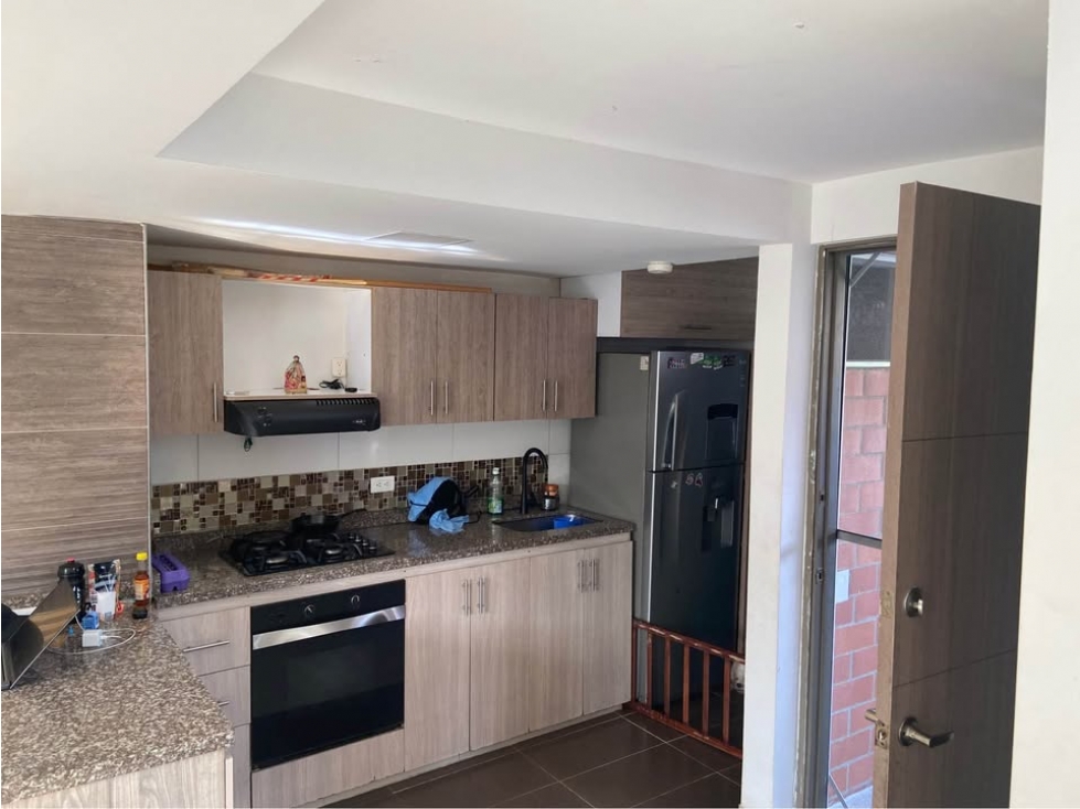Venta Casa Condominio de 98mts2 en Alfaguara, Jamundí. 14919-1