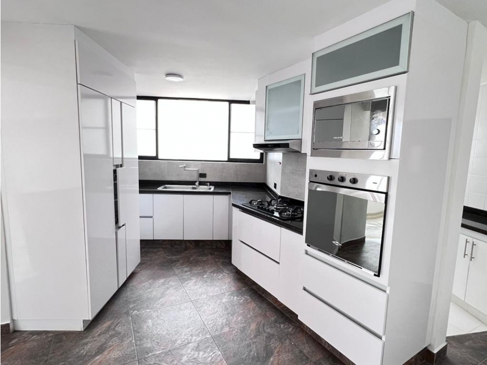 Venta de Apartamento de 231Mt2 en Miraflores, Oeste de Cali, 7231. — foto 3