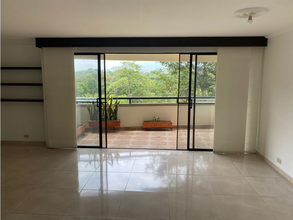 Venta apartamento 132Mts2 en Ingenio, Sur de Cali. 14736-1 — foto 2