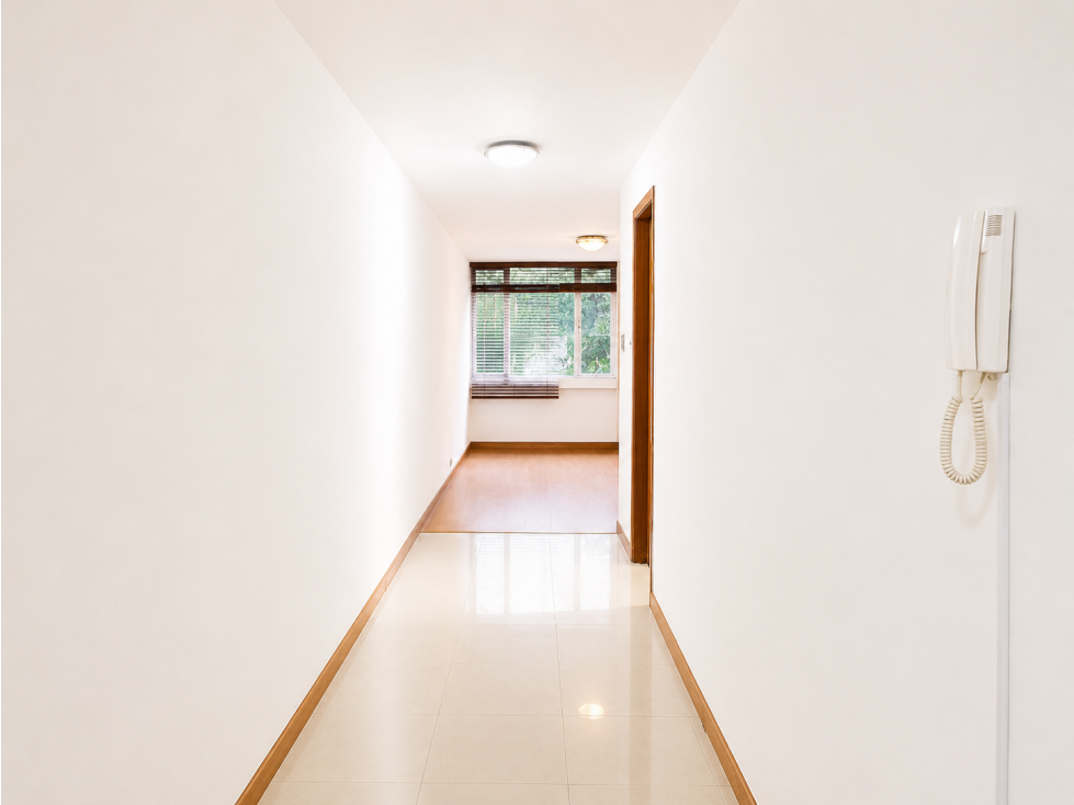Apartamento en El Nogal para remodelar