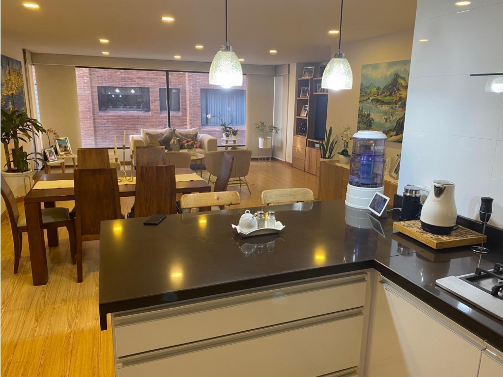 Venta Apto remodelado Chicó Norte — foto 3