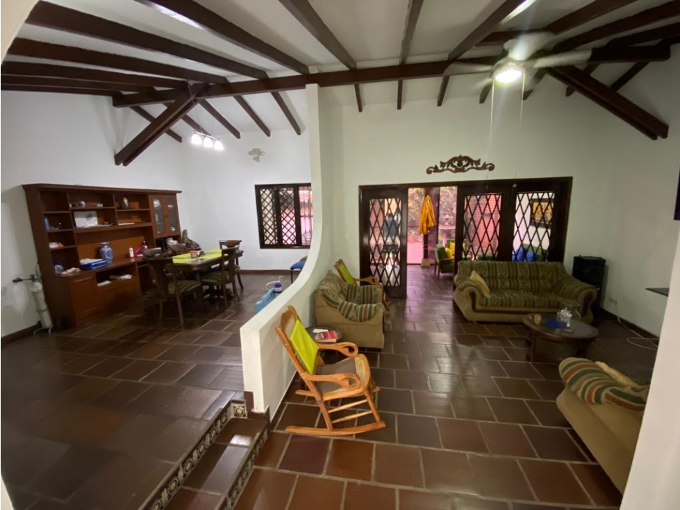 Venta Casa 380mts2 en Ciudad Jardín, Sur de Cali 8603-1