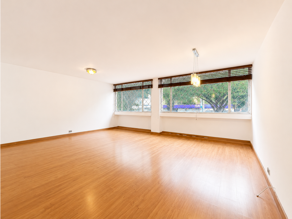 Apartamento en El Nogal para remodelar — foto 3