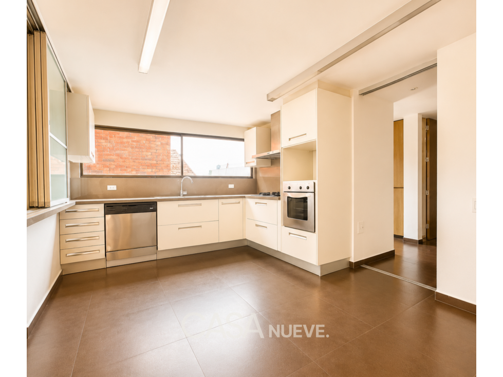 (ARRIENDO) Amplio apartamento en La Cabrera (Rogelio Salmona) — foto 3