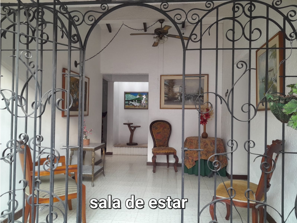 Venta Casa de 363Mtrs2 en Gran Limonar, Sur de Cali 9741.