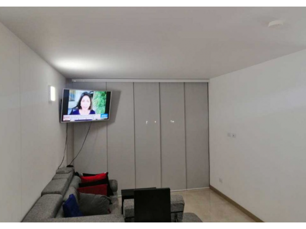Venta Apartamento de 70 mtrs2 Prados del Norte, Norte de Cali. 3044-1 — foto 3