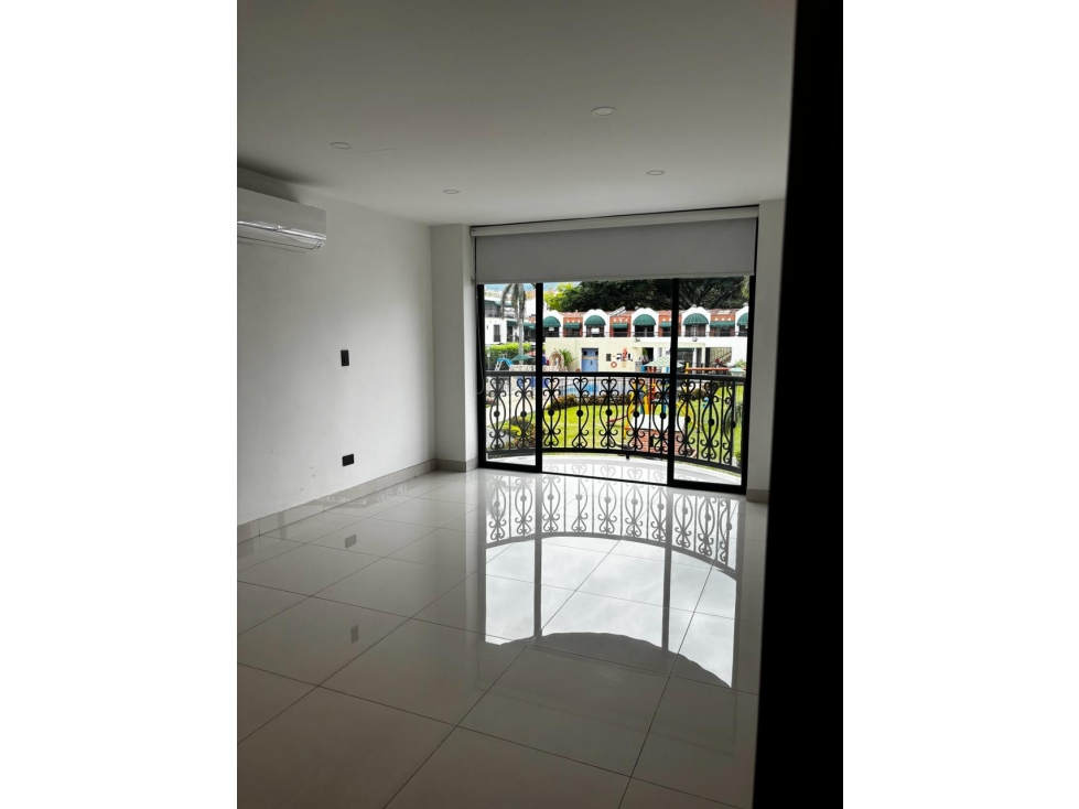 Venta Casa Condominio de 400mts2 Prados de Limonar, Sur Cali 8849. — foto 4
