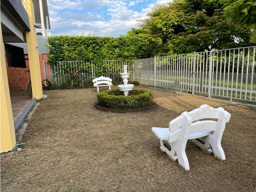 Venta Casa Condominio 214mt2 en El Castillo, Jamundi, 11484-1