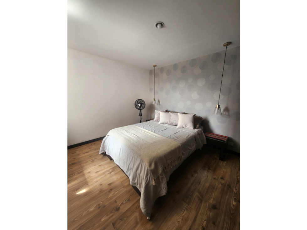 Arriendo apartamento en Medellín, Ciudad del Río con vista panorámica