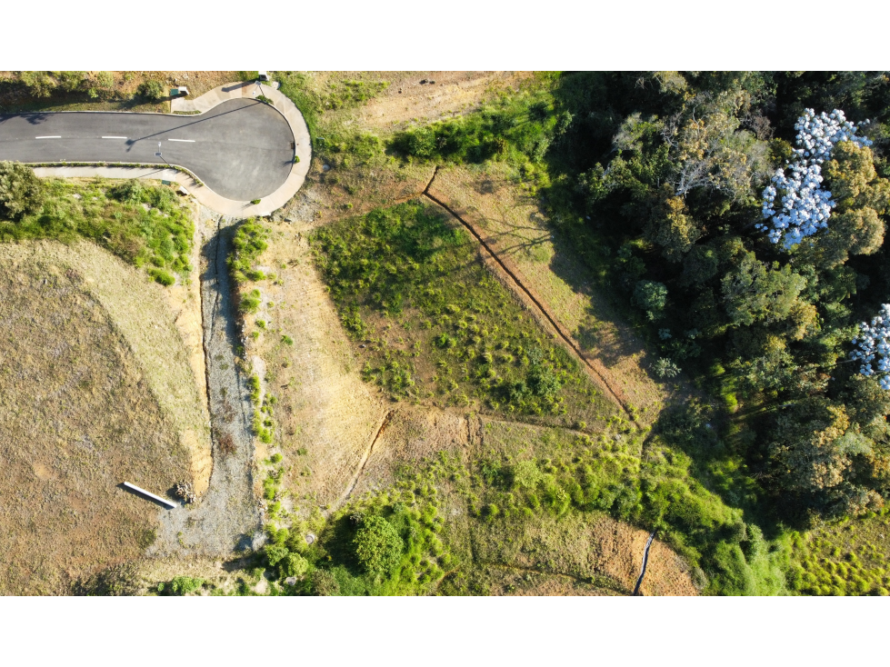 Lote en Venta Rionegro en el Tablazo cerca a Llanogrande. — foto 3