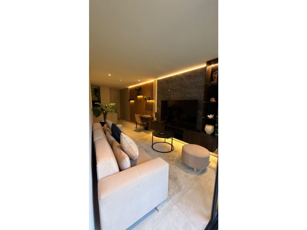 Renta Apartamento en Envigado, Amoblado, MODERNO