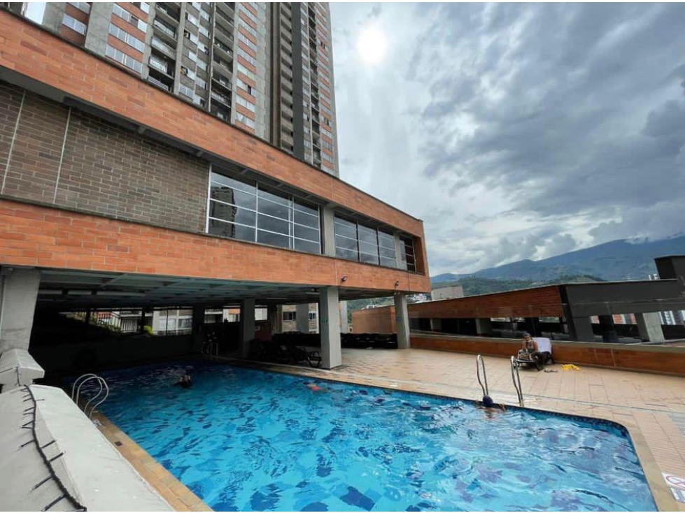 Renta apartamento Amoblado POR MES en SABANETA — foto 2