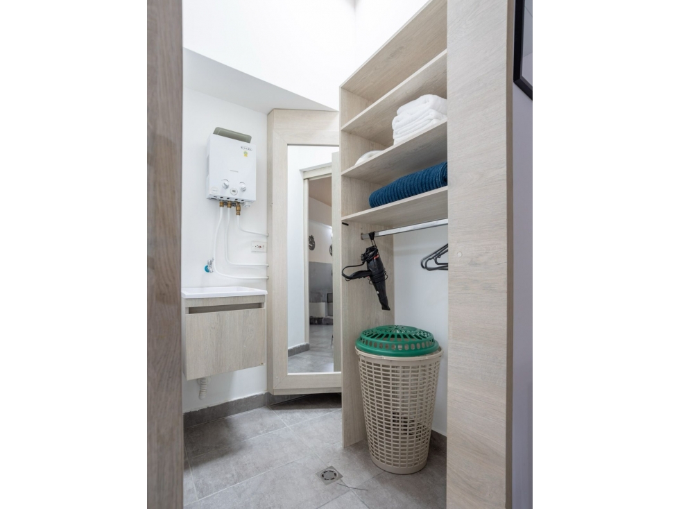 Renta Apartamento Amoblado en Medellín, la candelaria — foto 6