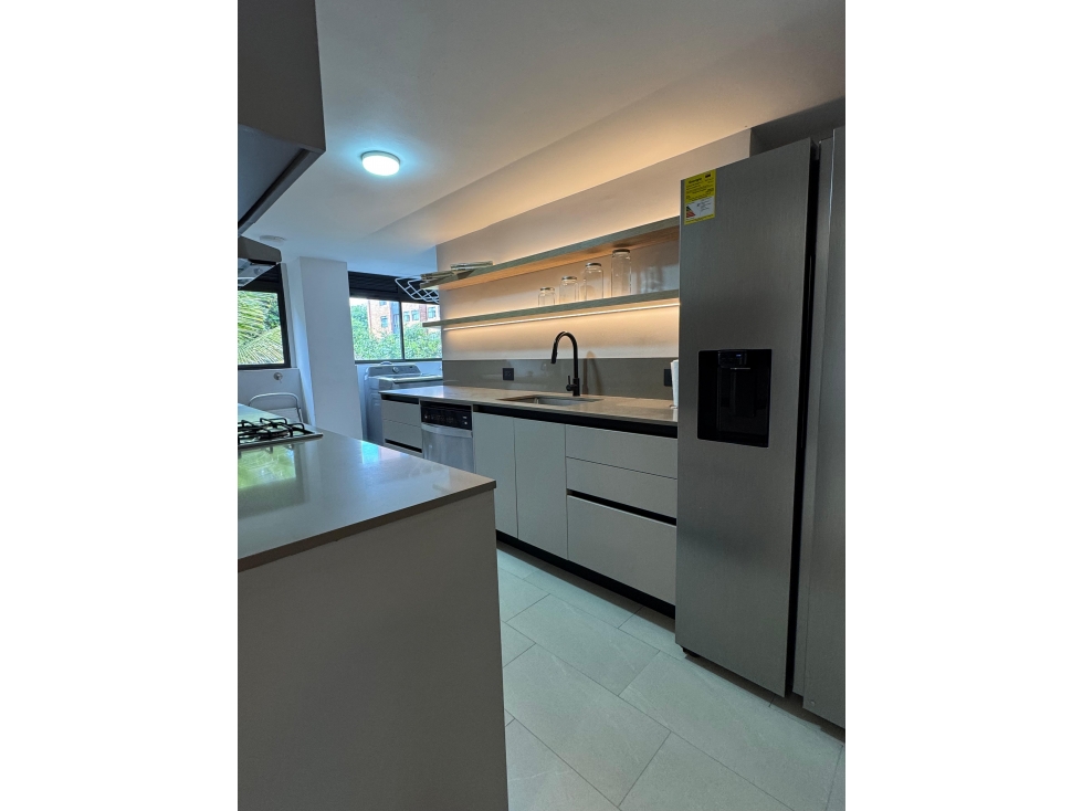 alquiler apartamentos amoblados medellin en Vizcaya El Poblado