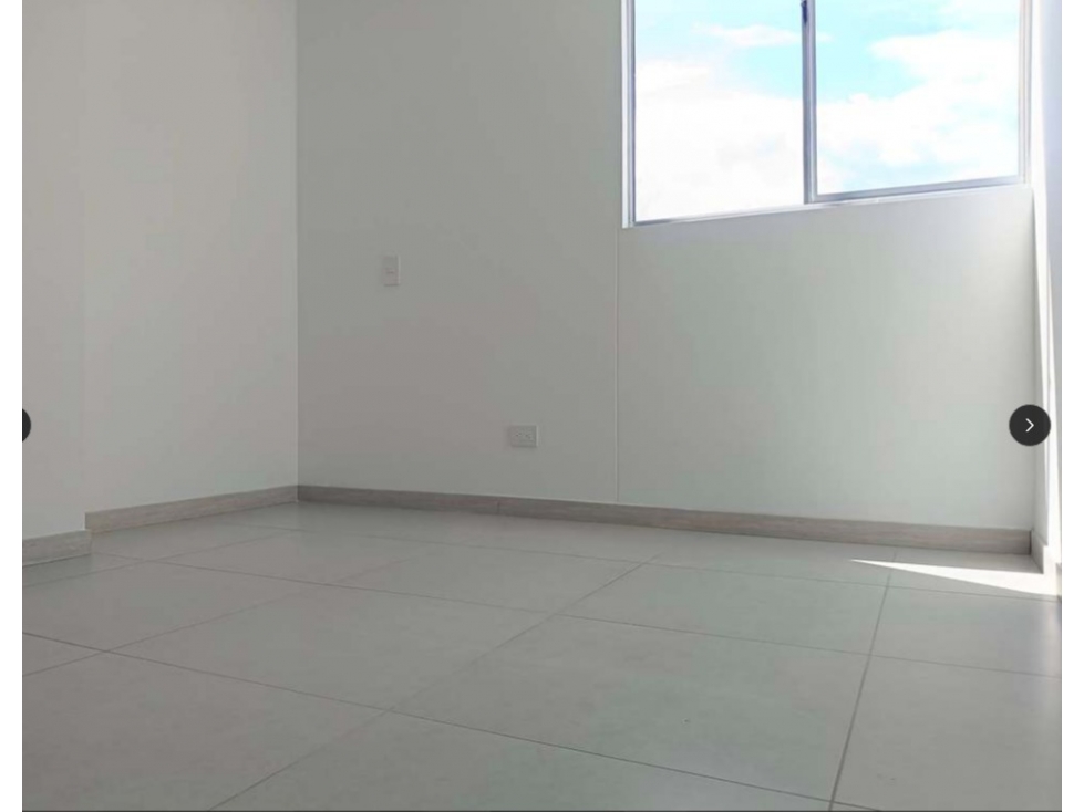 Arriendo SIN MUEBLES apartamento en el poblado, con piscina, 84 M2 — foto 6