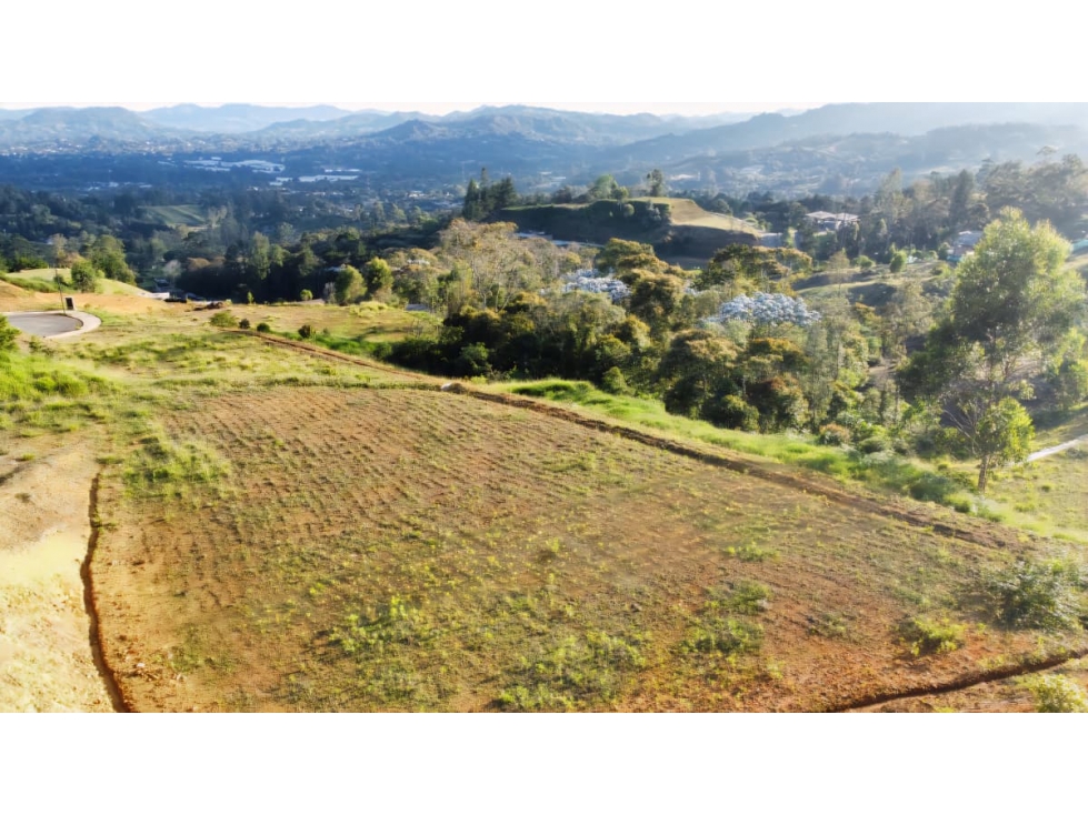 Lote en Venta Rionegro en el Tablazo cerca a Llanogrande. — foto 2
