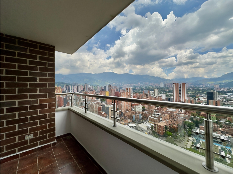 Arriendo de Apartamento Amoblado POR MES en Sabaneta, parte baja — foto 2